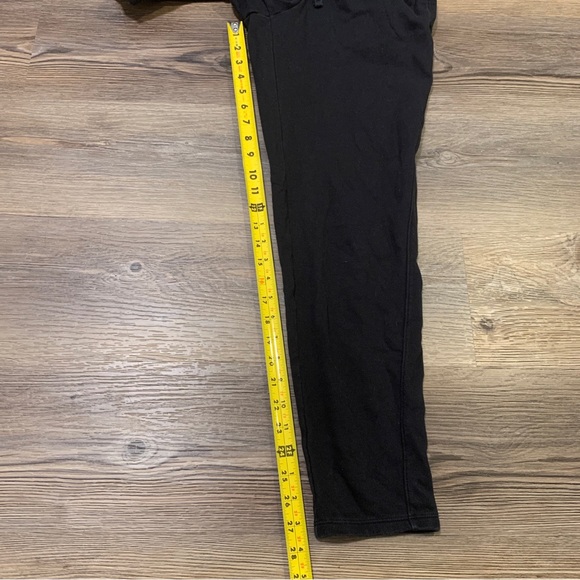 Under Armour Sweatpants Loose Fit Black Men’s Medium - Picture 5 of 5